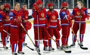 Хоккейная женская сборная России будет бороться за медали на ЧМ
